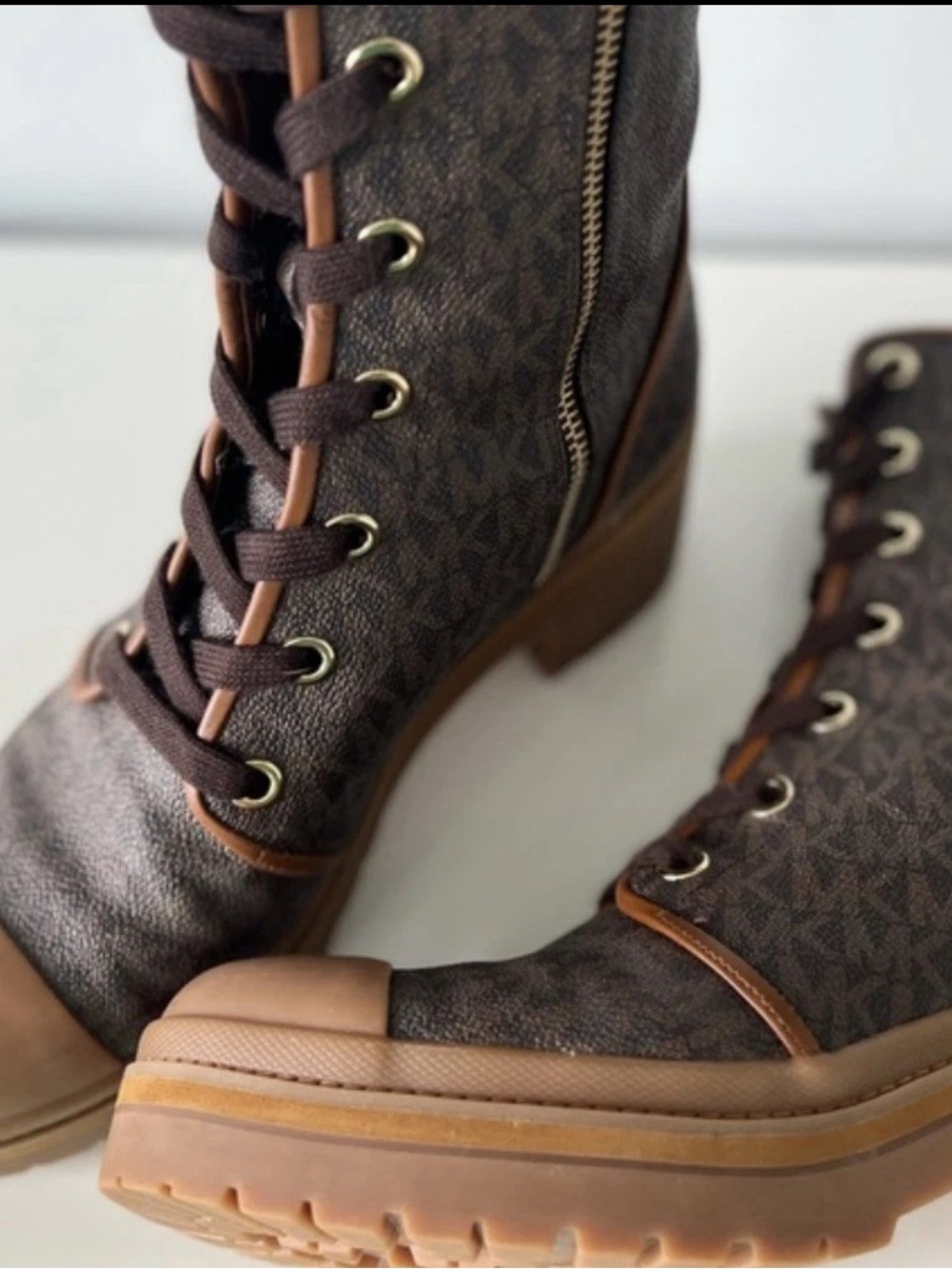 New Michael Kors Corey Logo Signature Combat Boots Brown Monogram 7.5M - Picture 3 of 6